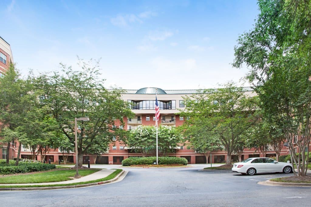 Sunrise of Huntcliff Summit I in Atlanta, GA - Main View