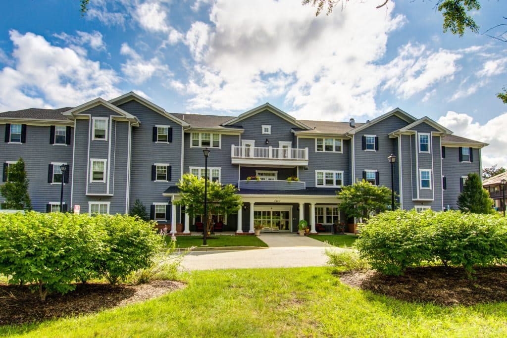 Symphony Manor in Baltimore, MD - Main View