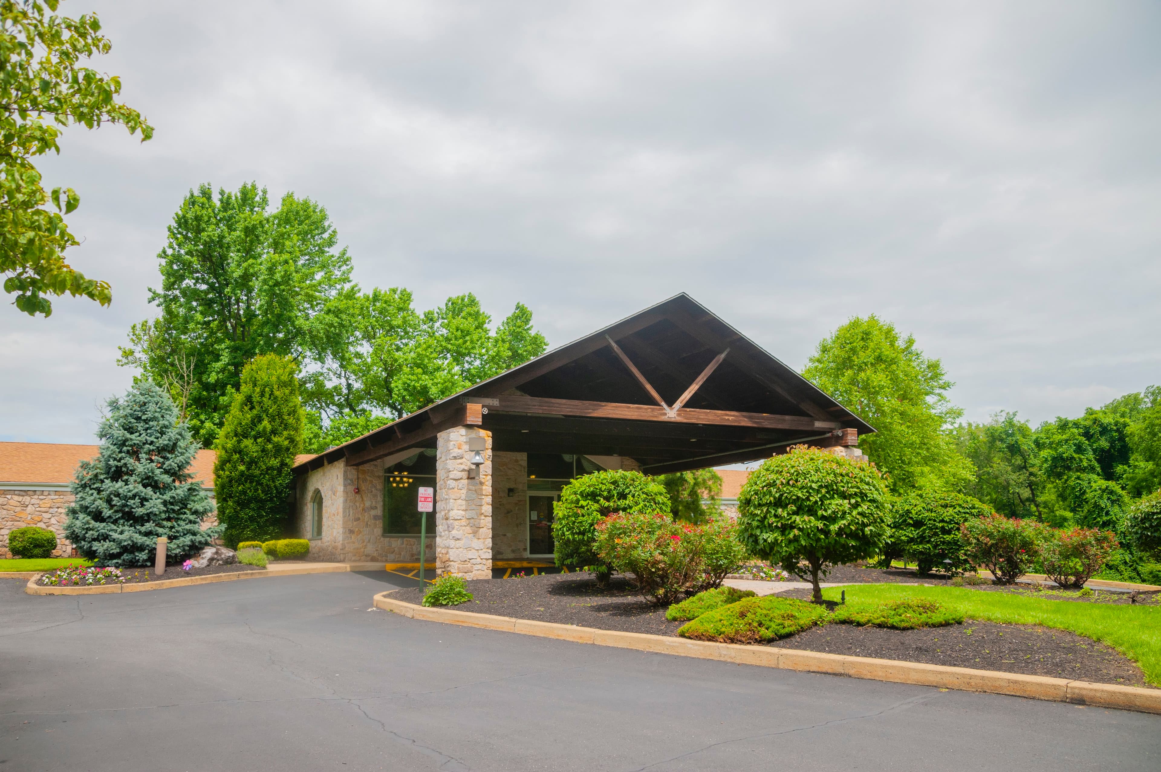 Symphony Manor of Feasterville Assisted Living and Memory Care in Feasterville-Trevose, PA - Main View