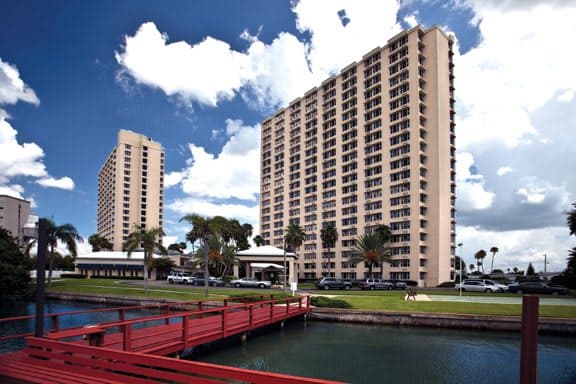 The Barclay at Pasadena in Saint Petersburg, FL - Main View