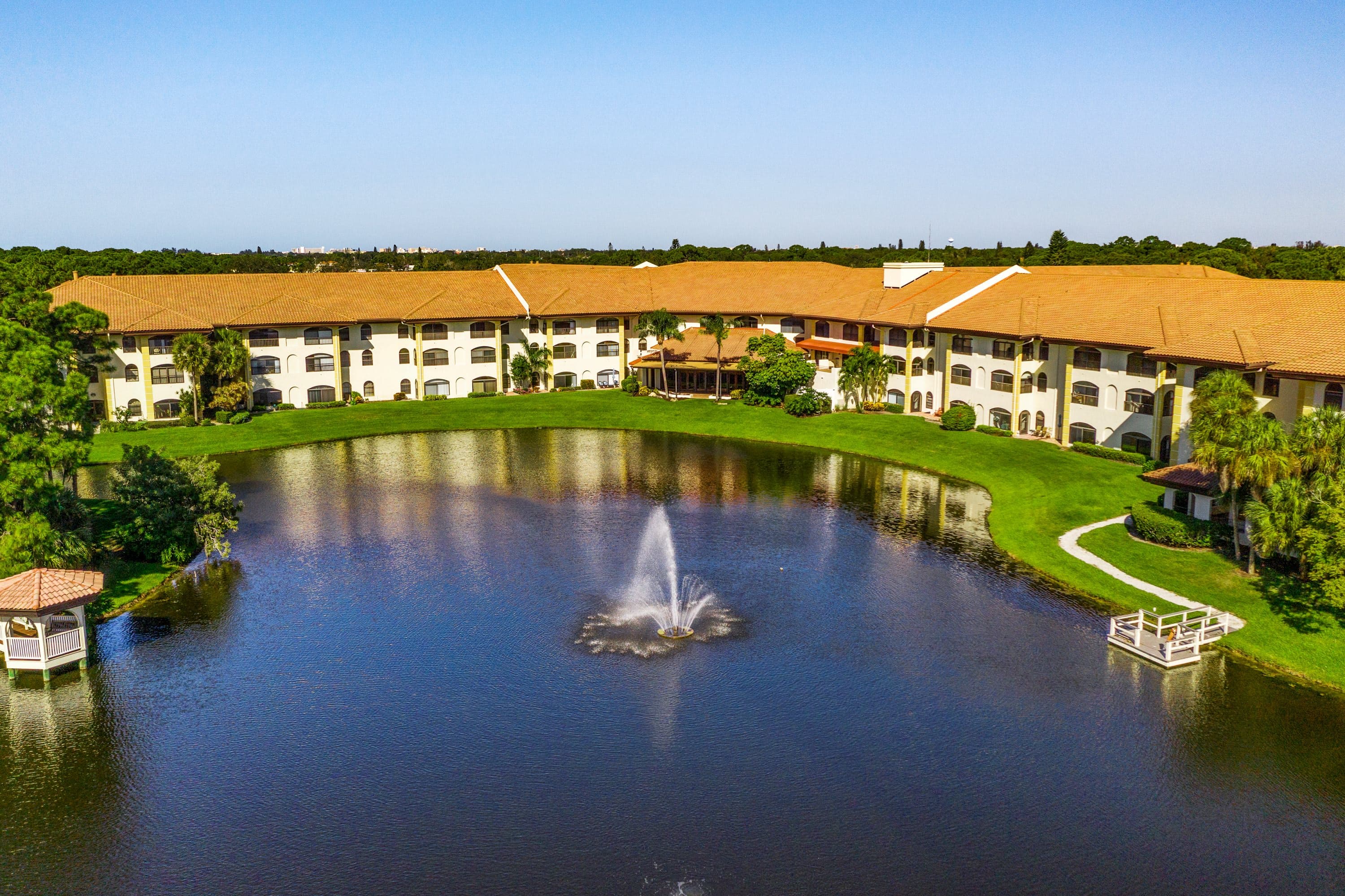 The Barclay at Sarasota in Sarasota, FL - Main View