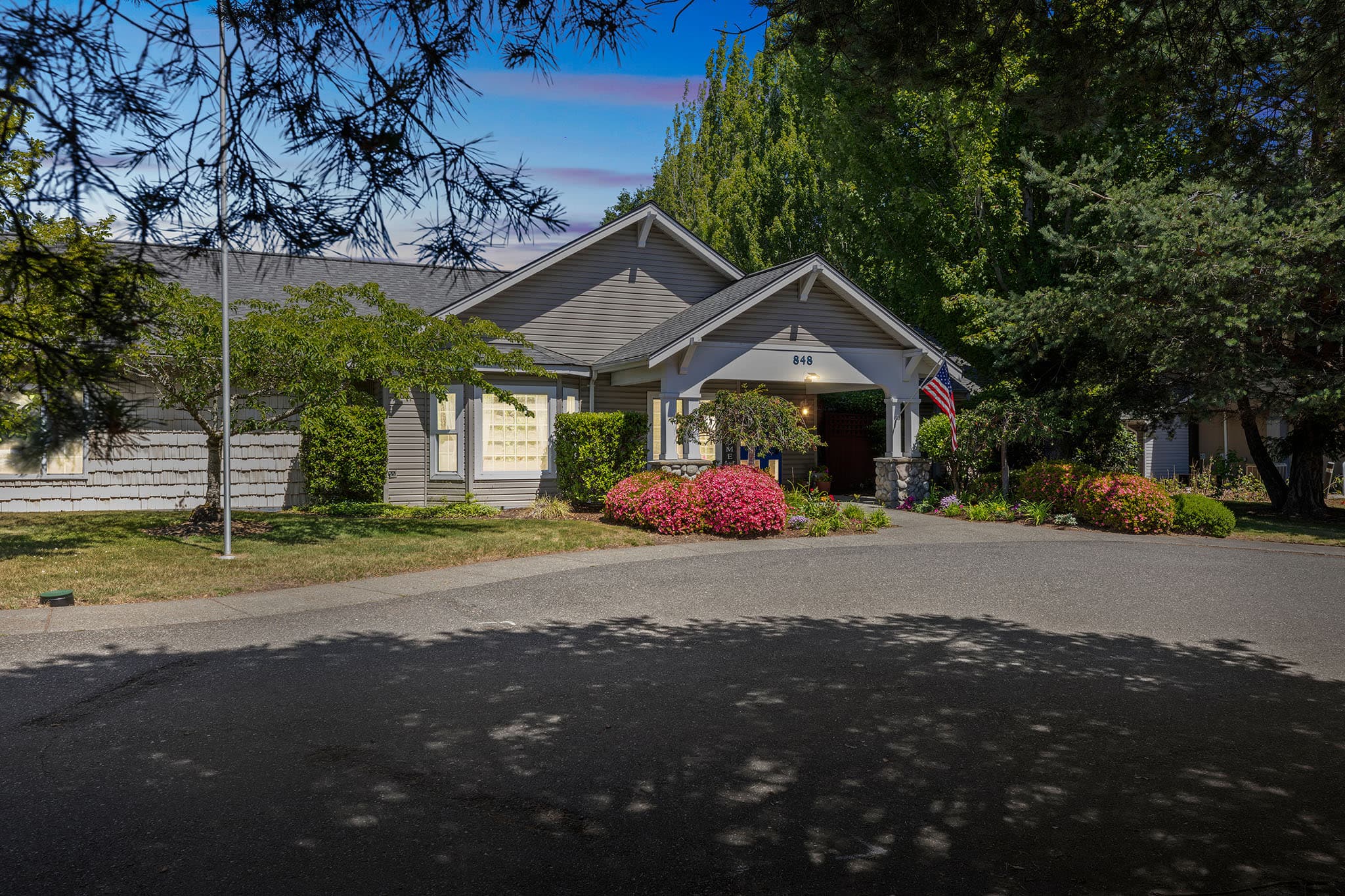 The Bellingham at Orchard by Cogir in Bellingham, WA - Main View