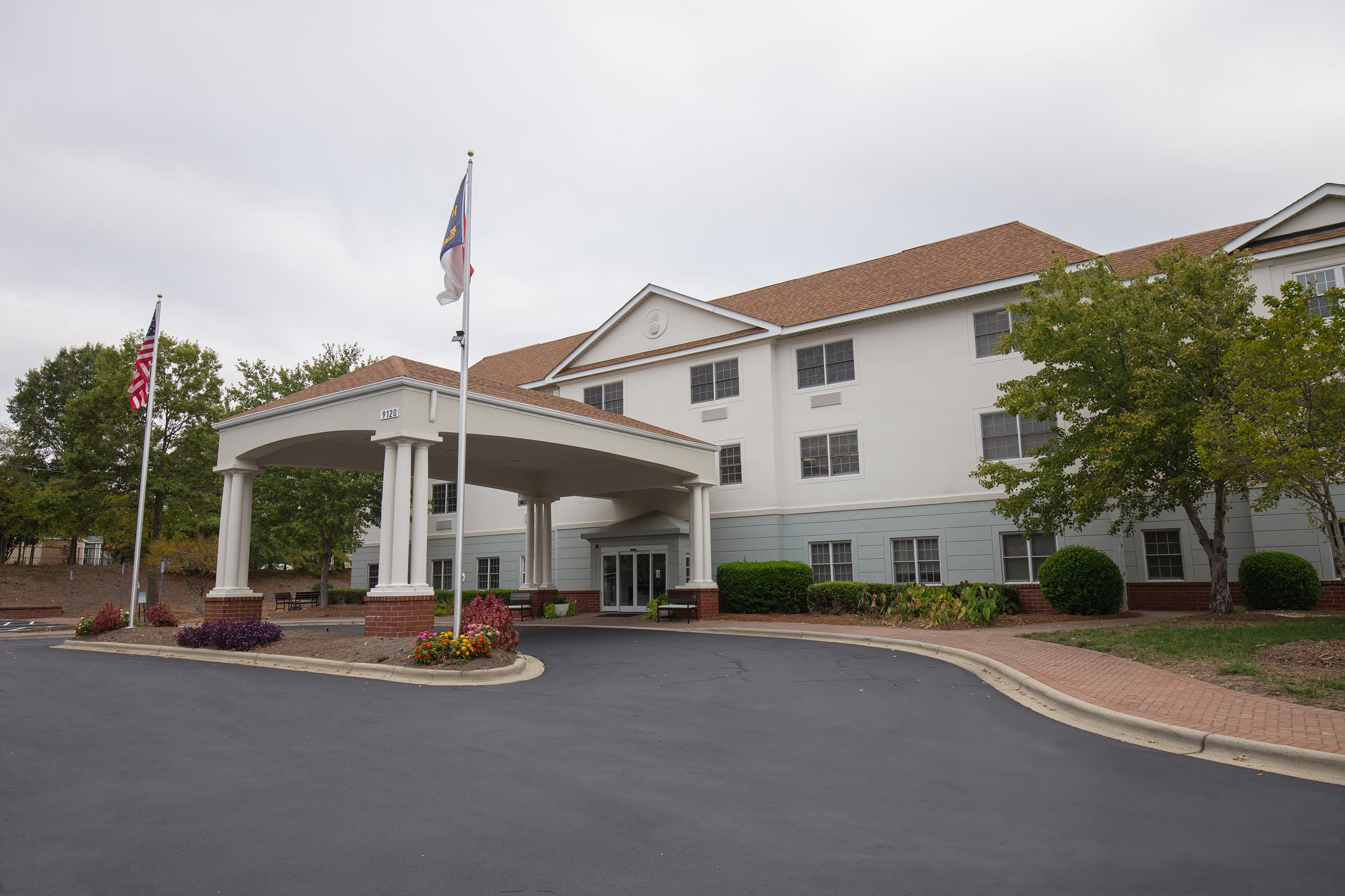 The Charlotte in Charlotte, NC - Main View