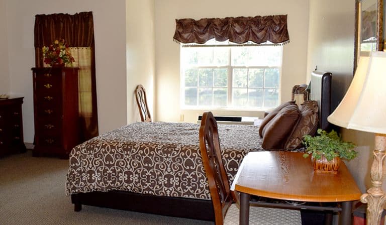 The Gardens at Southern Manor in Statesboro, GA - Main View