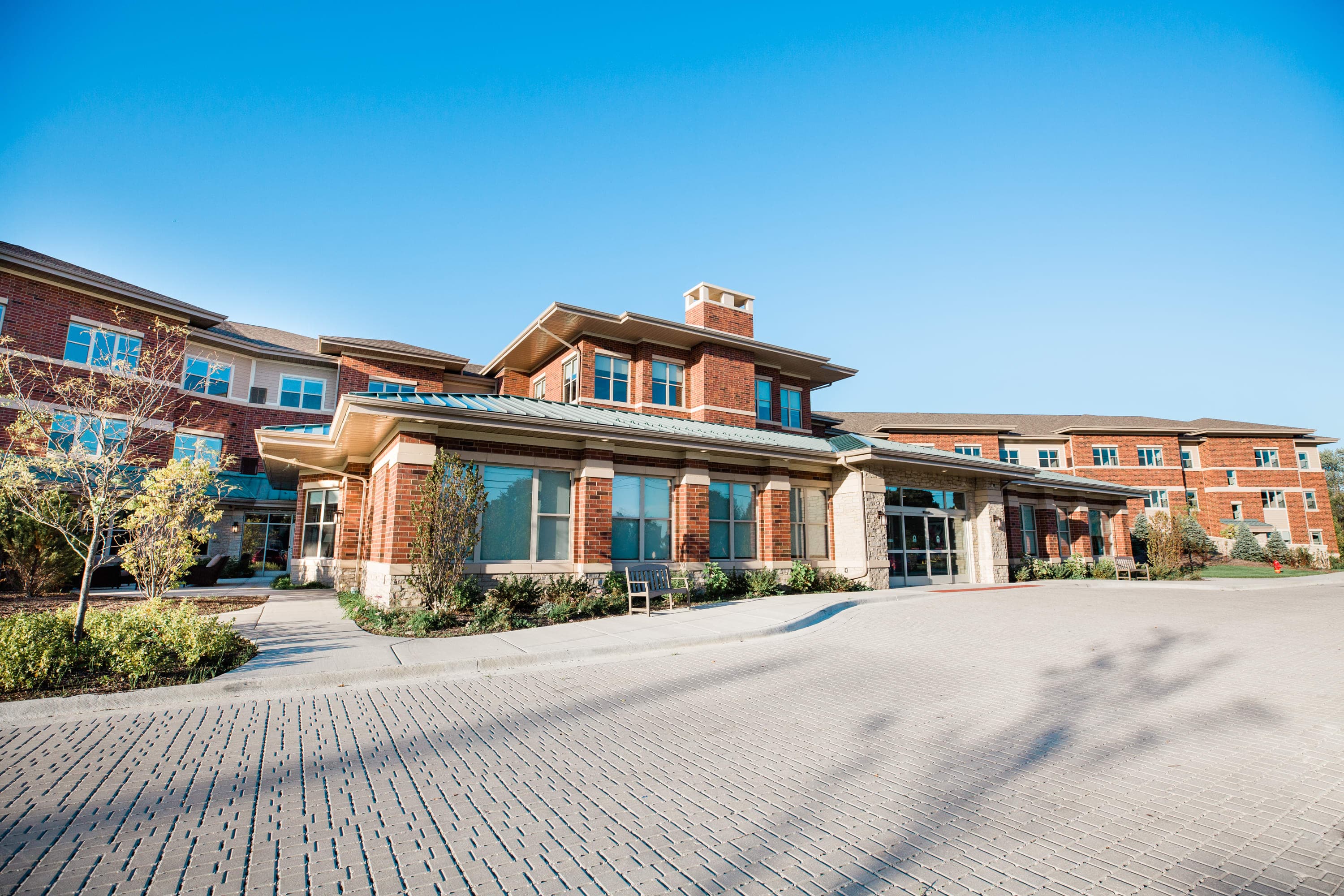 The Landing on Dundee Senior Living in Wheeling, IL