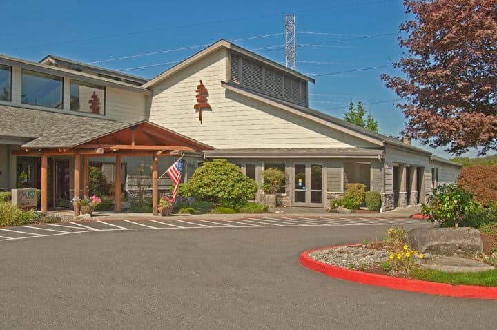 The Lodge at Eagle Ridge in Renton, WA - Main View