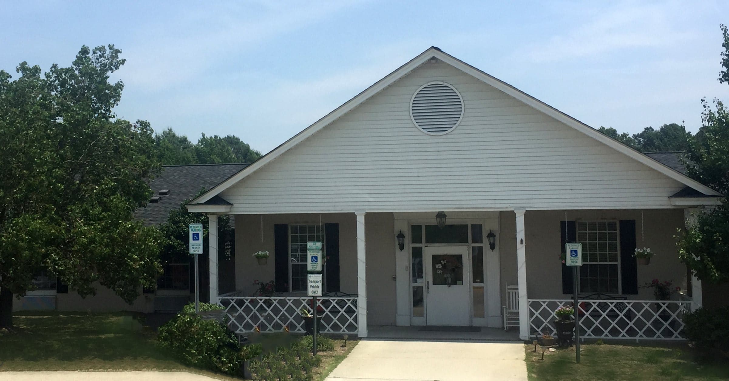 The Magnolia in Clinton, NC - Main View