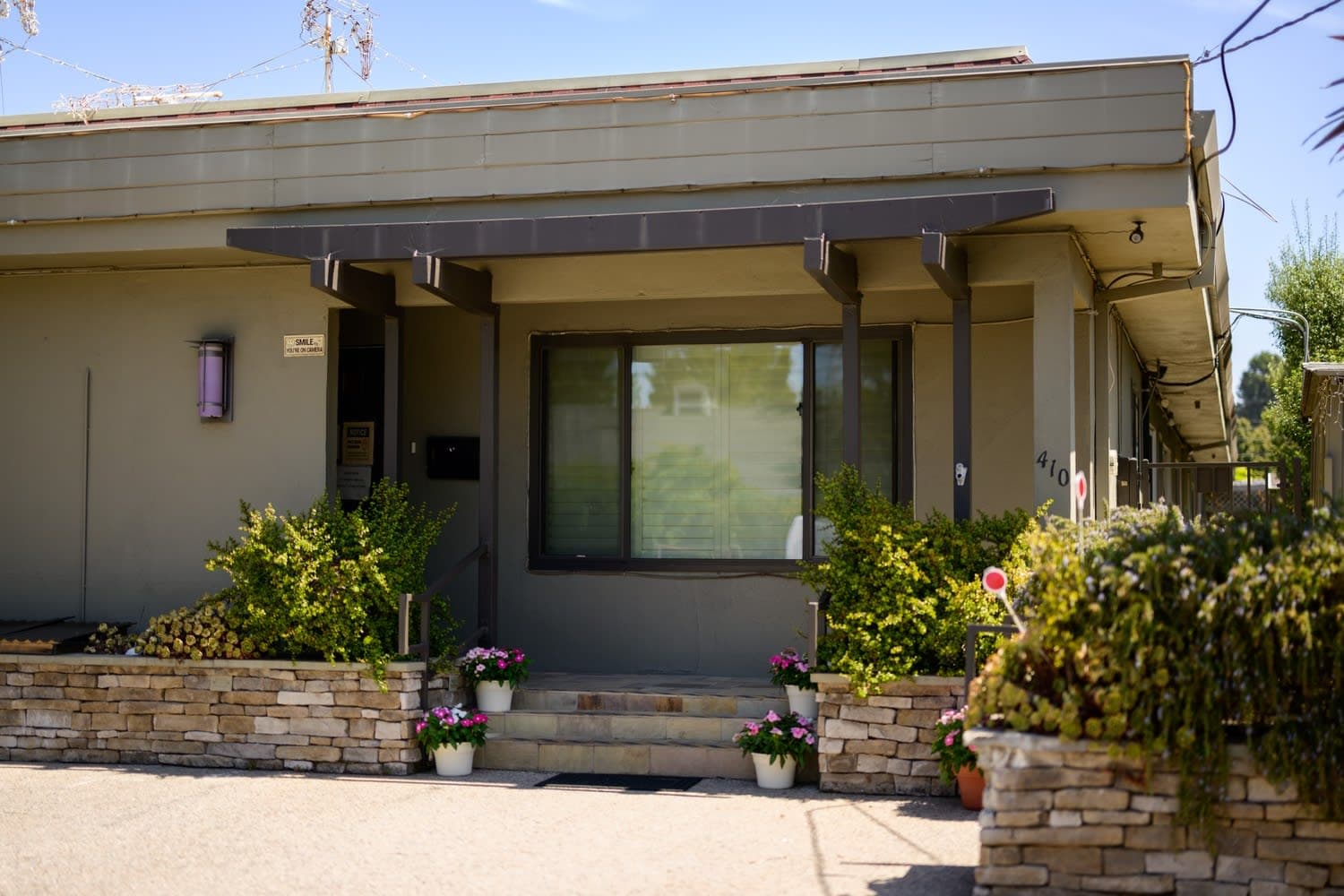 The Maple House in Santa Cruz, CA - Main View