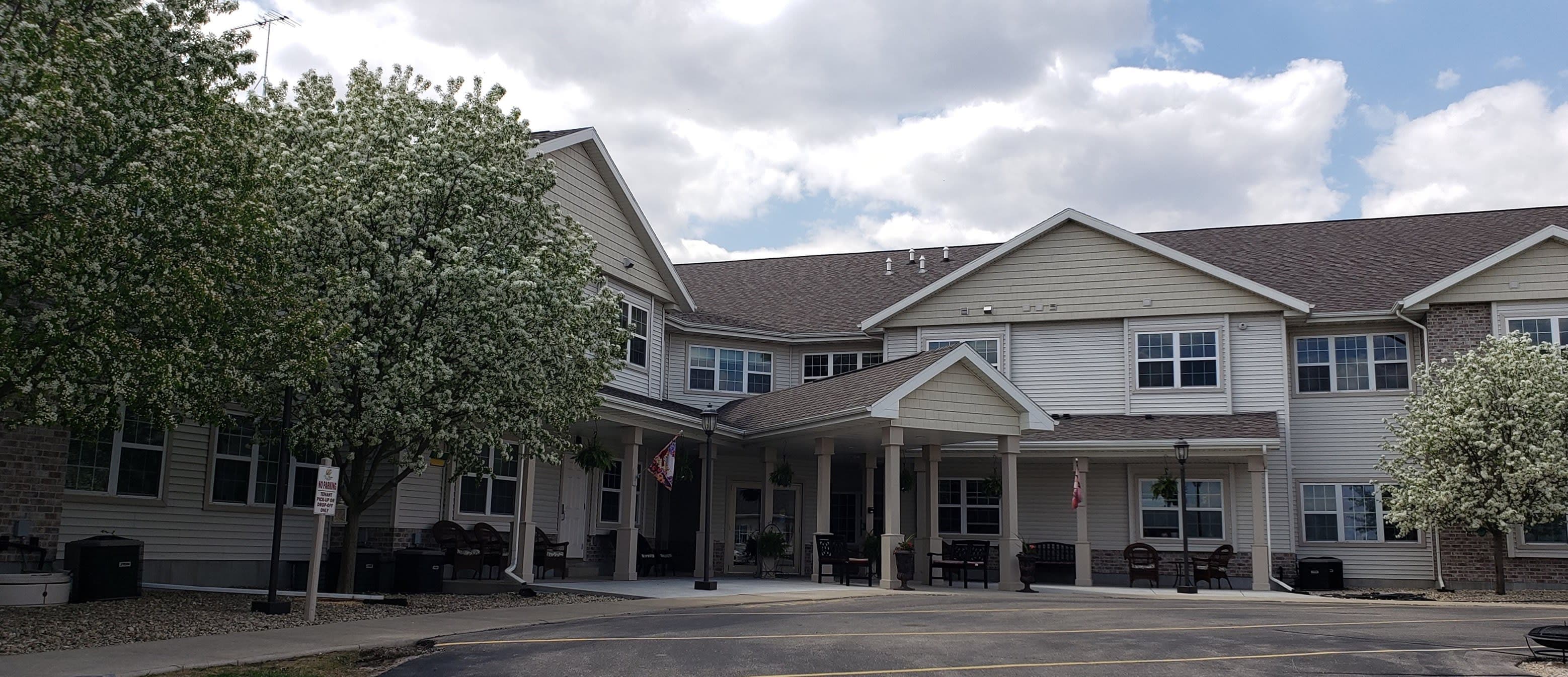 The Meadows of Fall River - Senior living in Fall River, Wisconsin