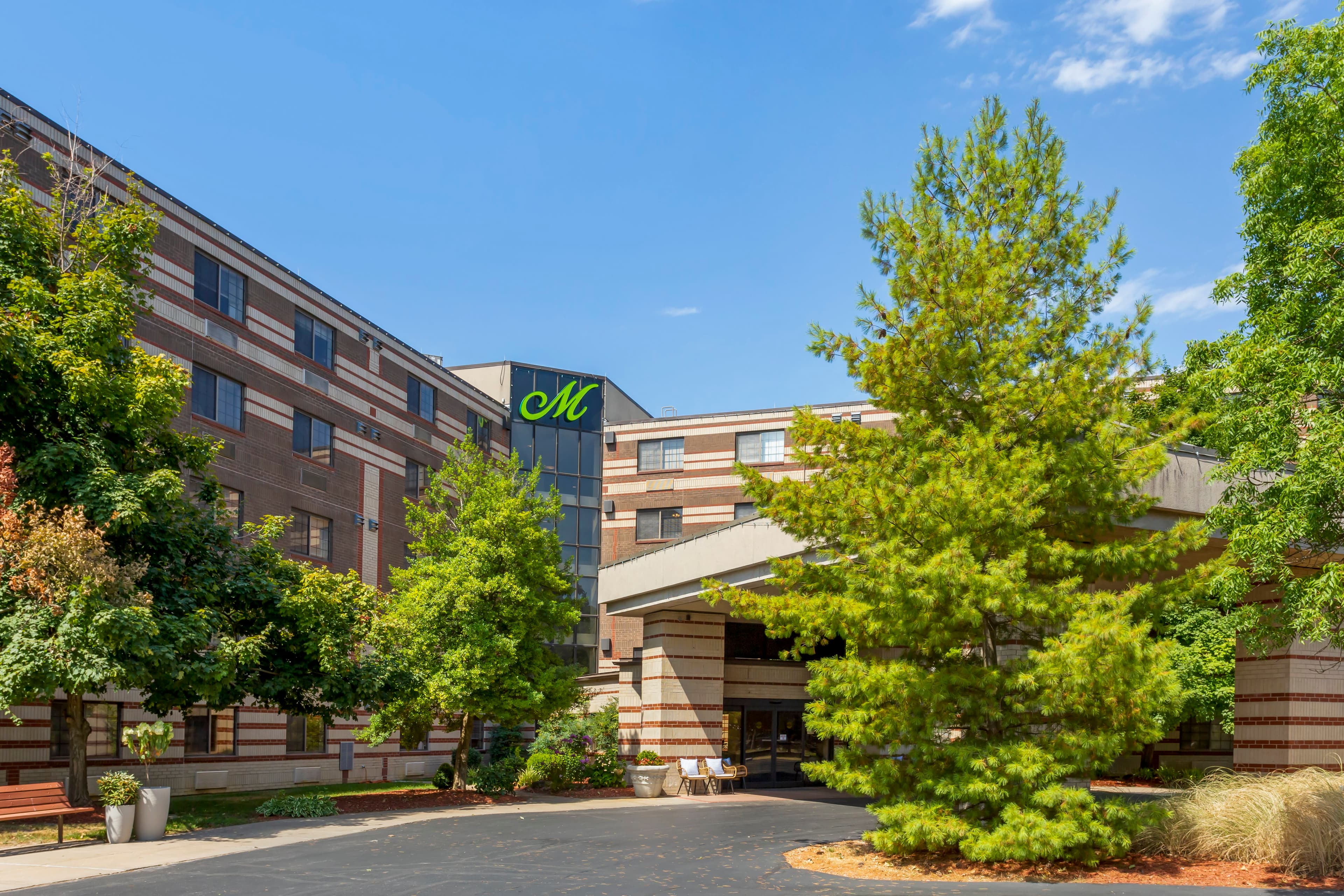 The Montclair in Springfield, MO - Main View