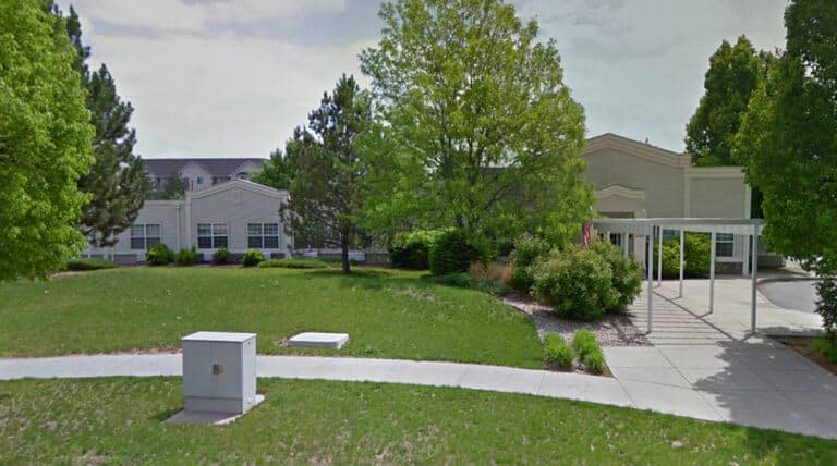 The Residence at Oakridge in Fort Collins, CO - Main View