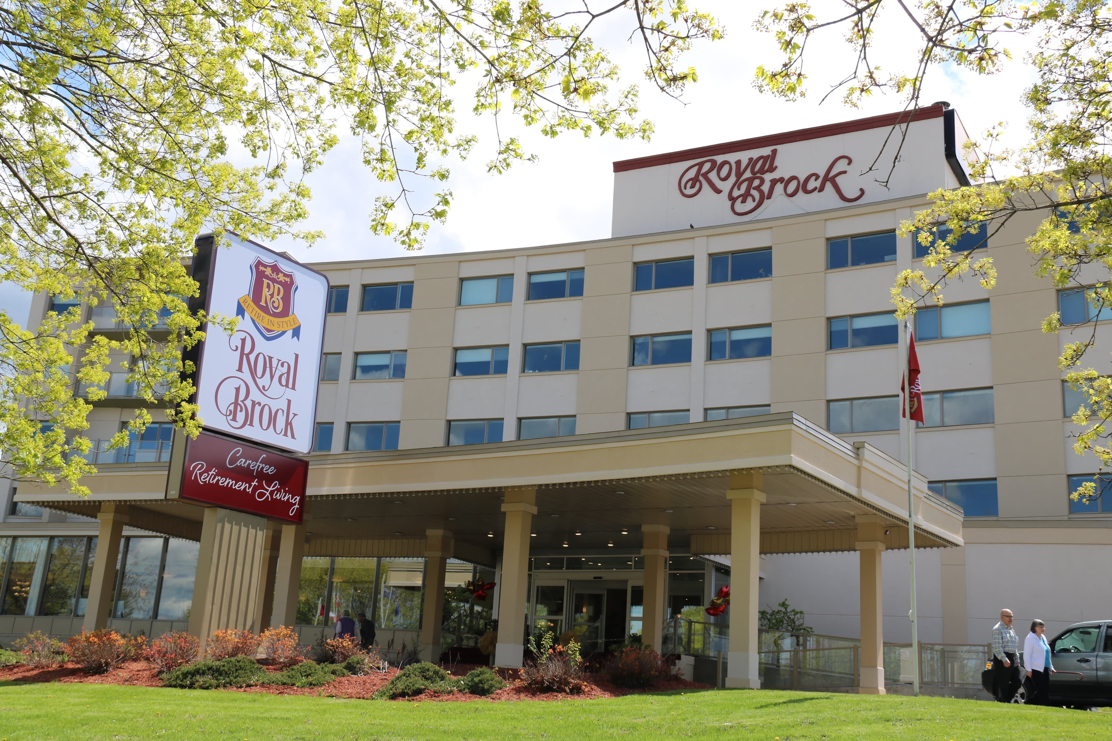 The Royal Brock Retirement Living - Senior living in Brockville, ON