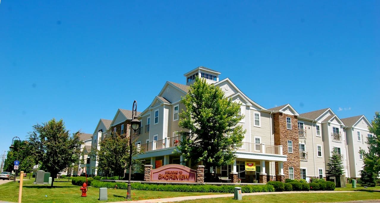 The Shores Senior Apartments in Shoreview, MN - Main View