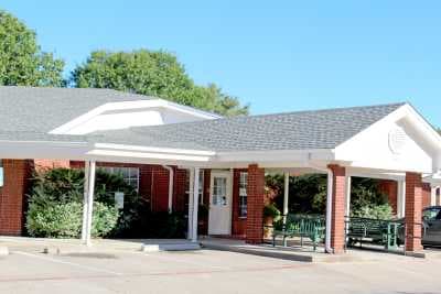 The Village at Heritage Oaks in Corsicana, TX - Main View