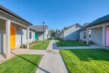 The Villages at Willow in Fresno, CA - Main View