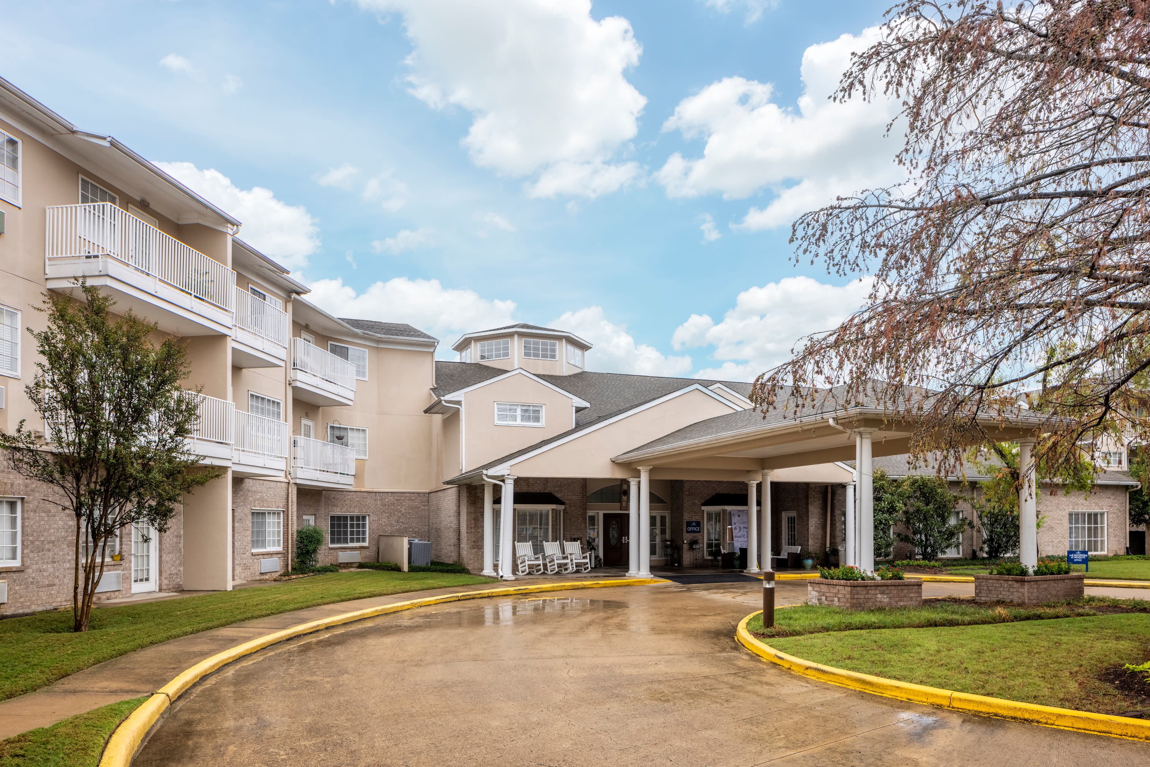 The Waterford at Mesquite in Mesquite, TX