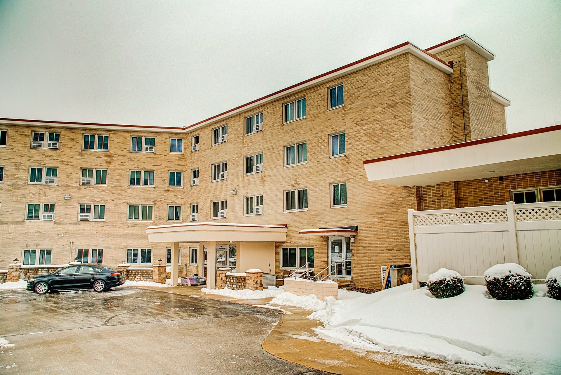 The Woods of Caledonia in Racine, WI - Main View
