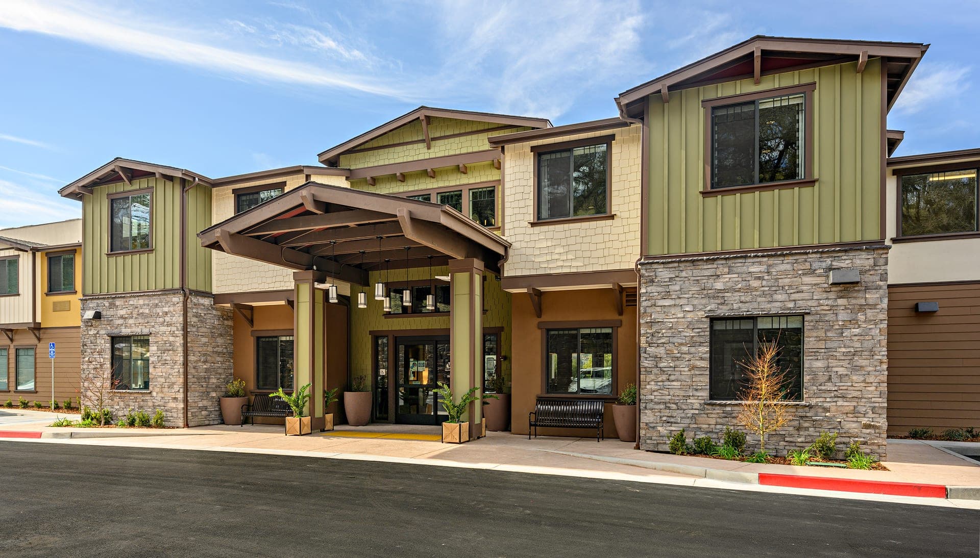 The Oaks At Paso Robles in Paso Robles, CA - Main View