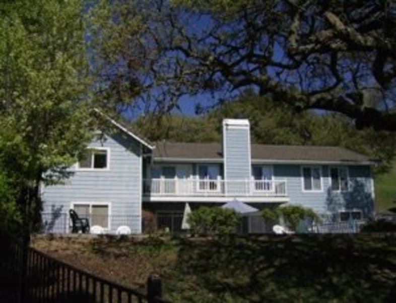 Garden View Inn in Atascadero, CA - Main View