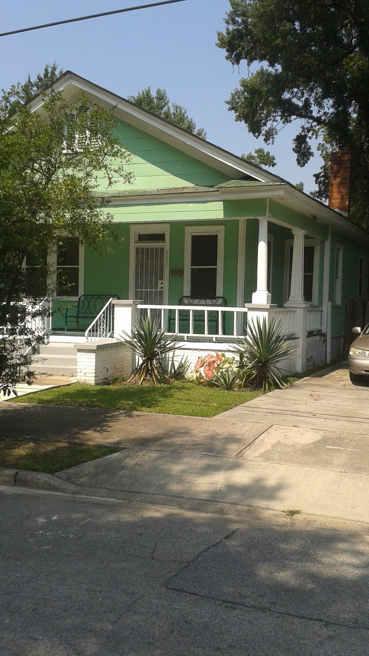 V and B Personal Care Home in Savannah, GA - Main View
