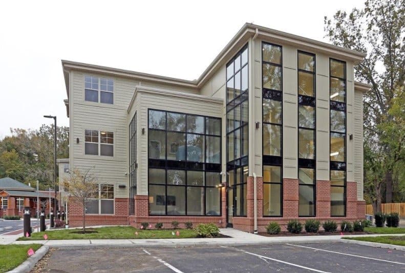 Valley Bridge Apartments in Toledo, OH - Main View