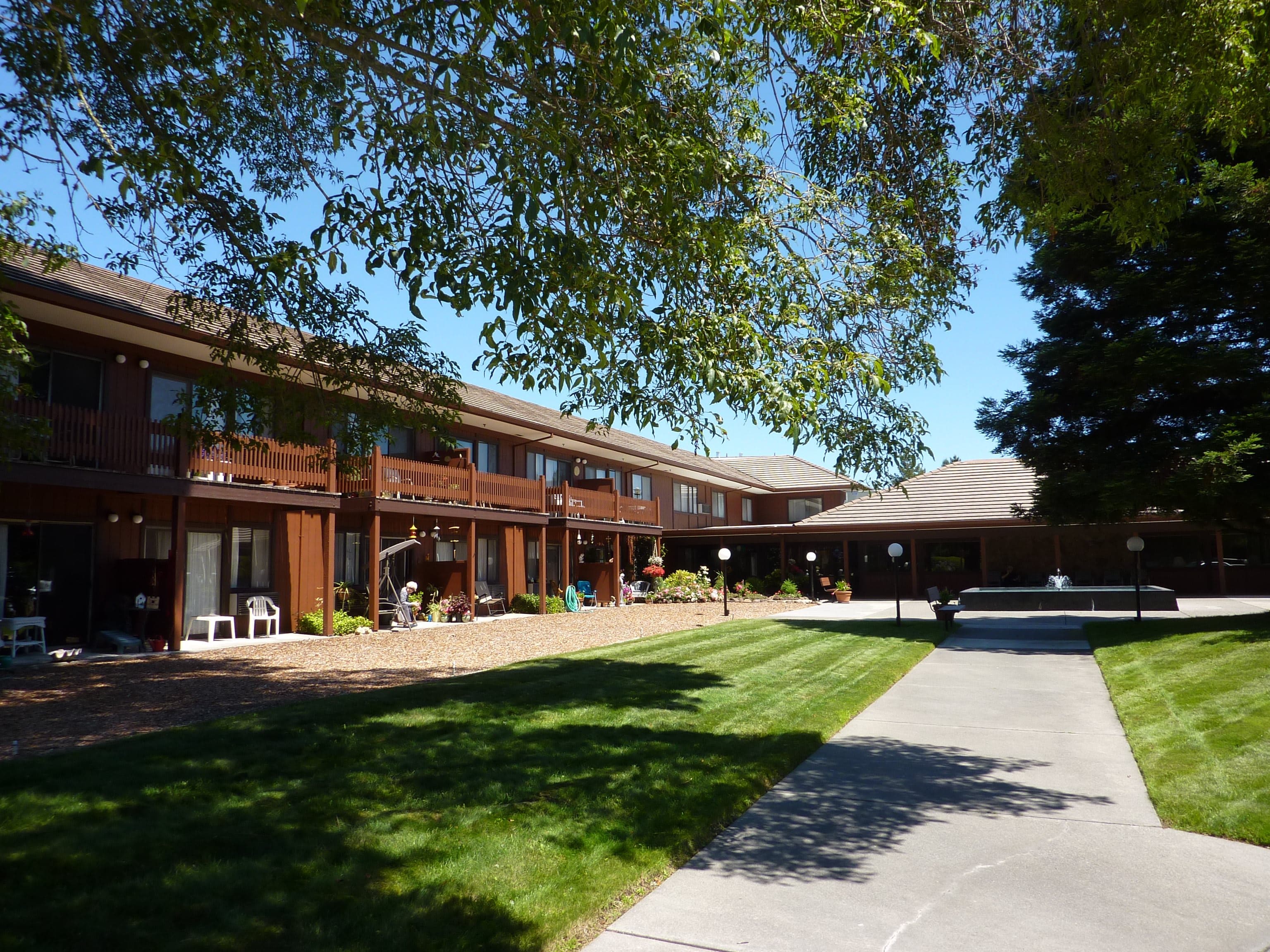 Valley Orchards Retirement Community in Petaluma, CA