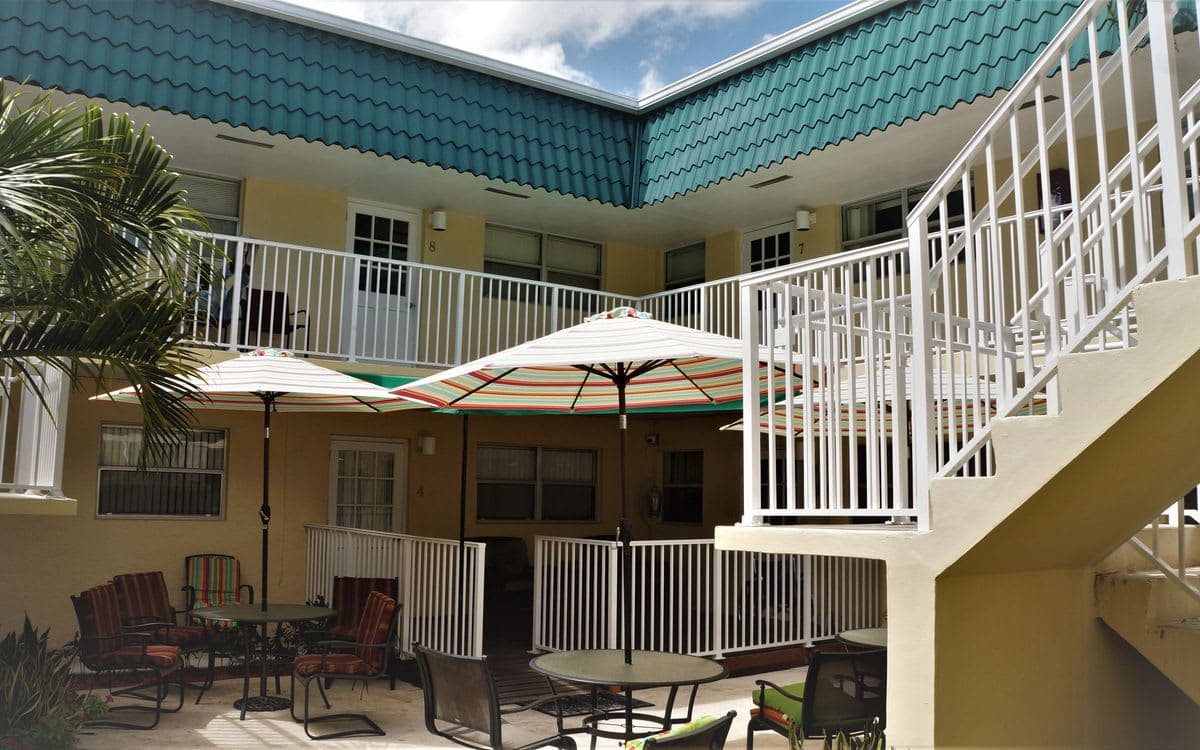 Villa Rio Vista in Fort Lauderdale, FL - Main View