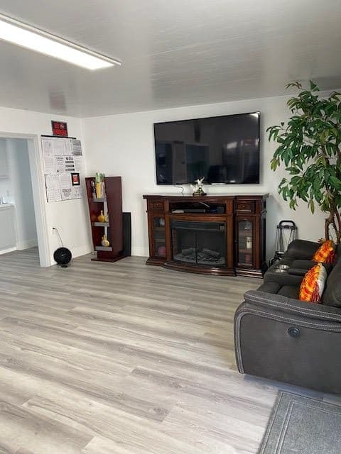 Luxury Living Senior Care Huntington Beach in Huntington Beach, CA - Main View