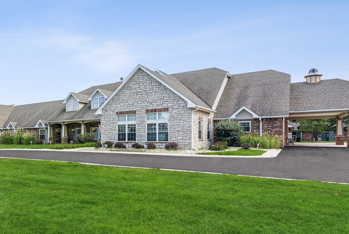 Virginia Place in Merrillville, IN - Main View