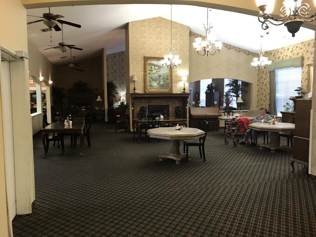 Waterton Inn Assisted Living in Tyler, TX - Main View