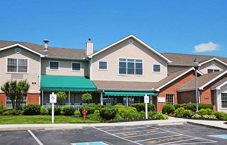 Wellington Manor Knoxville in Knoxville, TN - Main View
