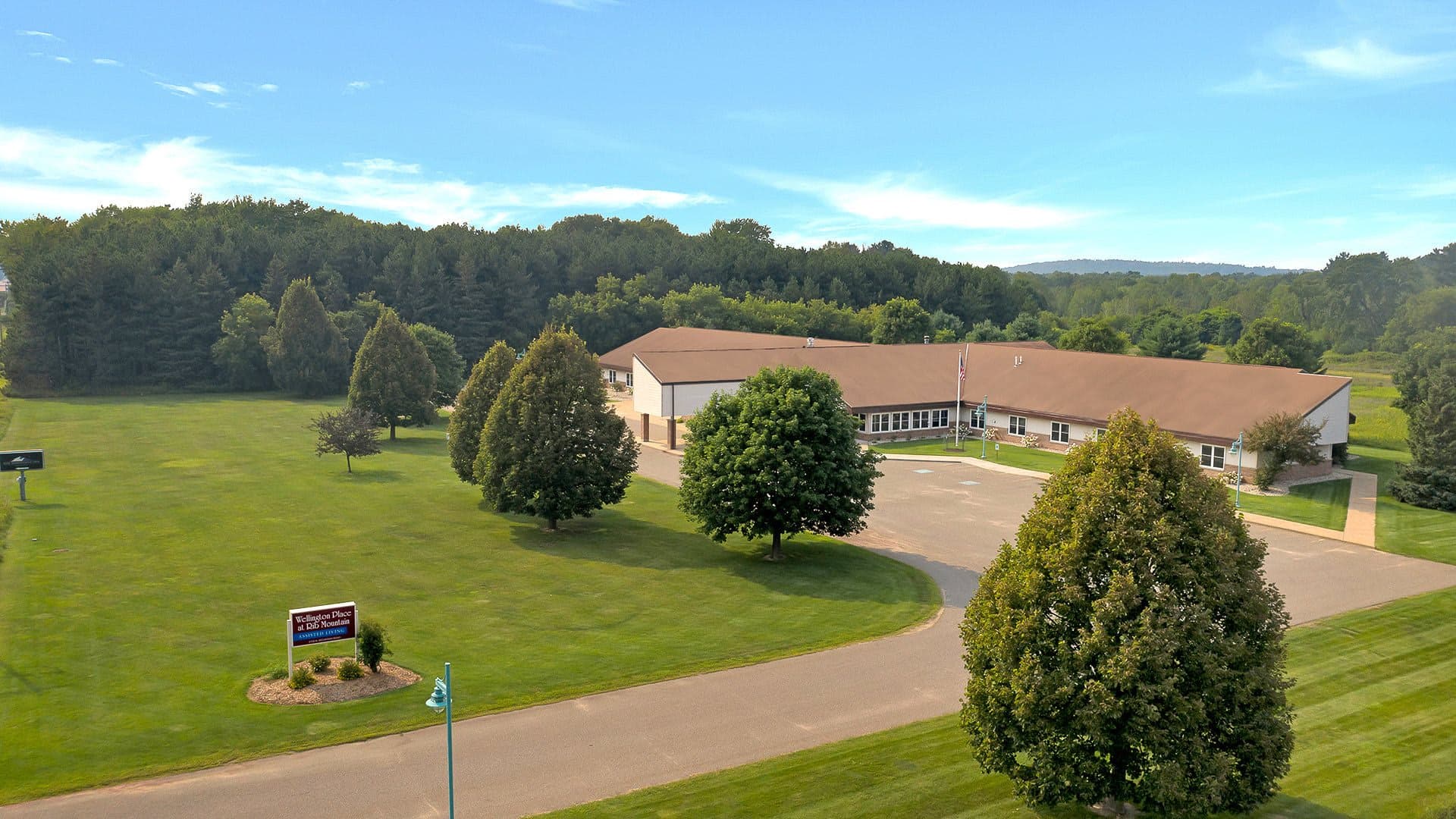 Wellington Place at Rib Mountain in Wausau, WI - Main View