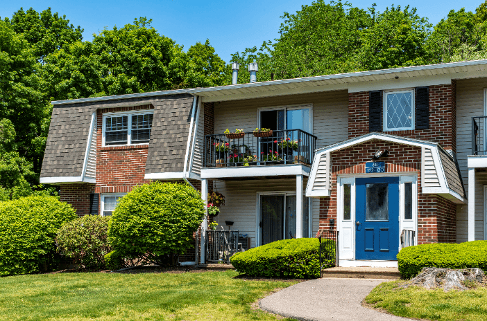 Westwood Glen Common in Westwood, MA - Main View