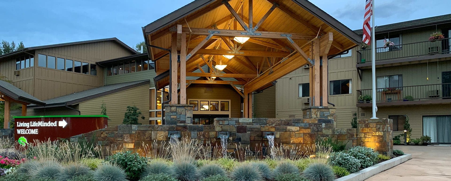 Willamette Oaks in Eugene, OR - Main View
