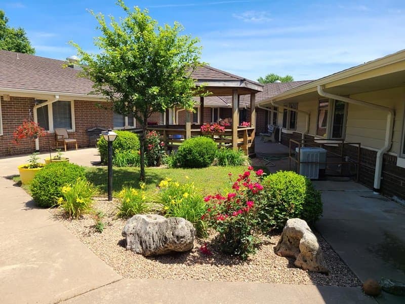 Winfield Senior Living in Winfield, KS - Main View