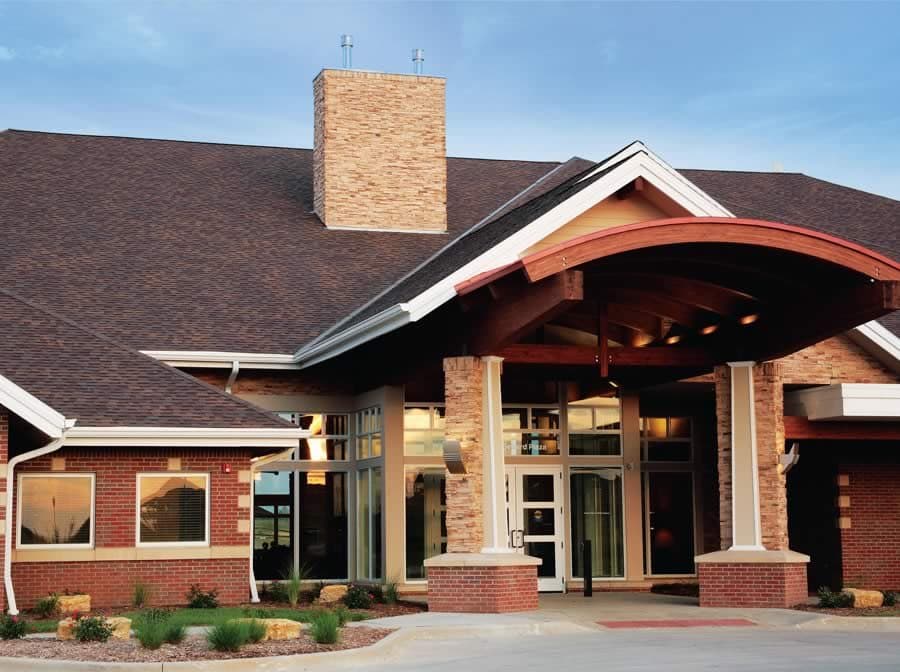 Woodlands Creek Senior Living in Clive, IA - Main View