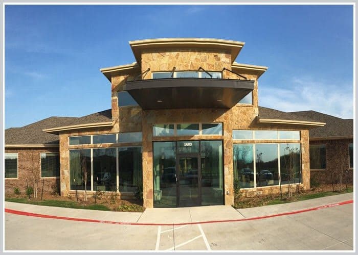 Woodlands Place Rehabilitation Suites in Denison, TX - Main View