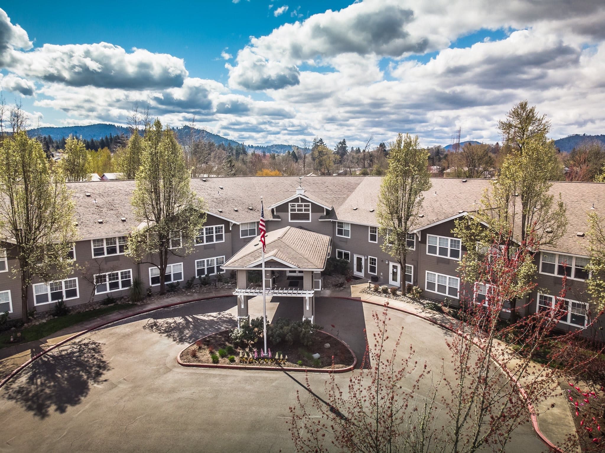 Woodside Senior Living in Springfield, OR