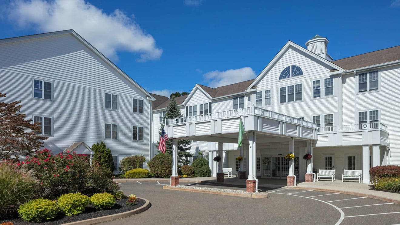 Atria Larson Place in Hamden, CT