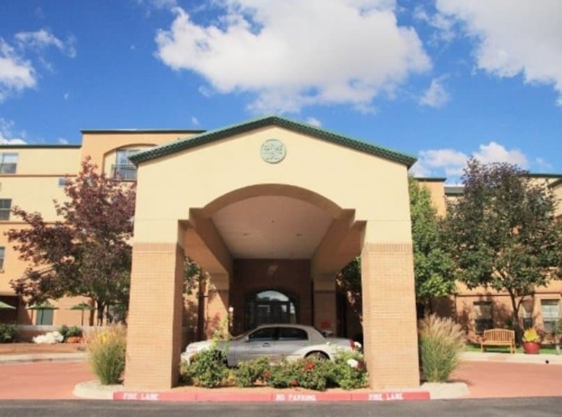 7 Hills Senior Living in Tujunga, CA - Gallery 1