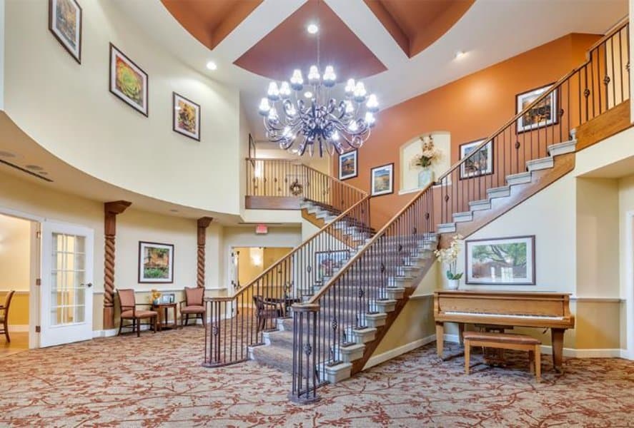 Silver Pines Care Home Ii in Elk Grove, CA - Gallery 1