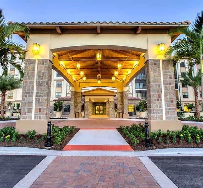 The Arlington of Naples – photo 3