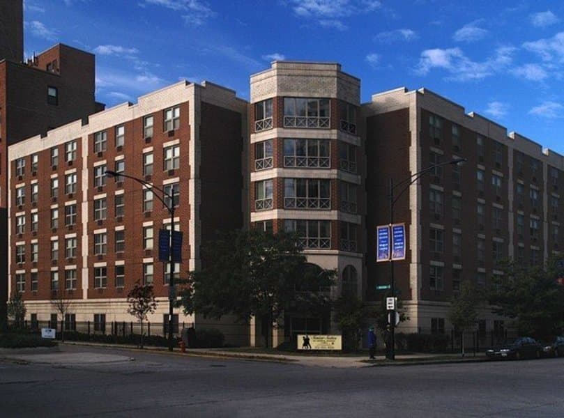 Lamar At Town Center Senior Living Community in Overland Park, KS - Main View